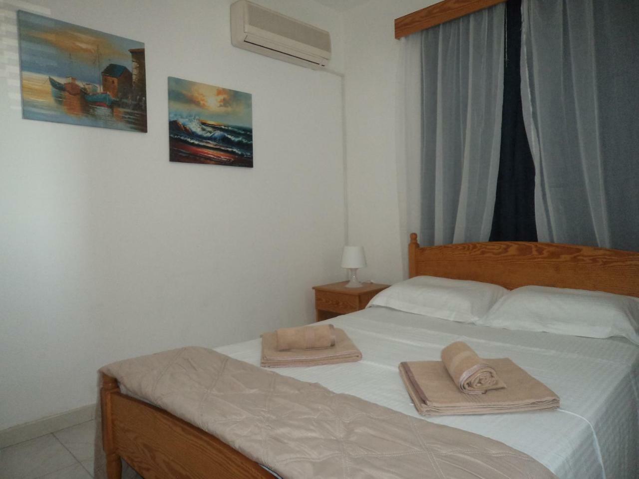 Hôtel Welcome House à Larnaca Extérieur photo