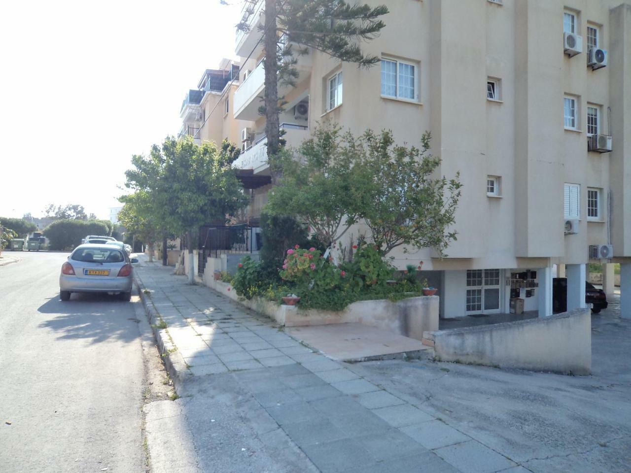 Hôtel Welcome House à Larnaca Extérieur photo