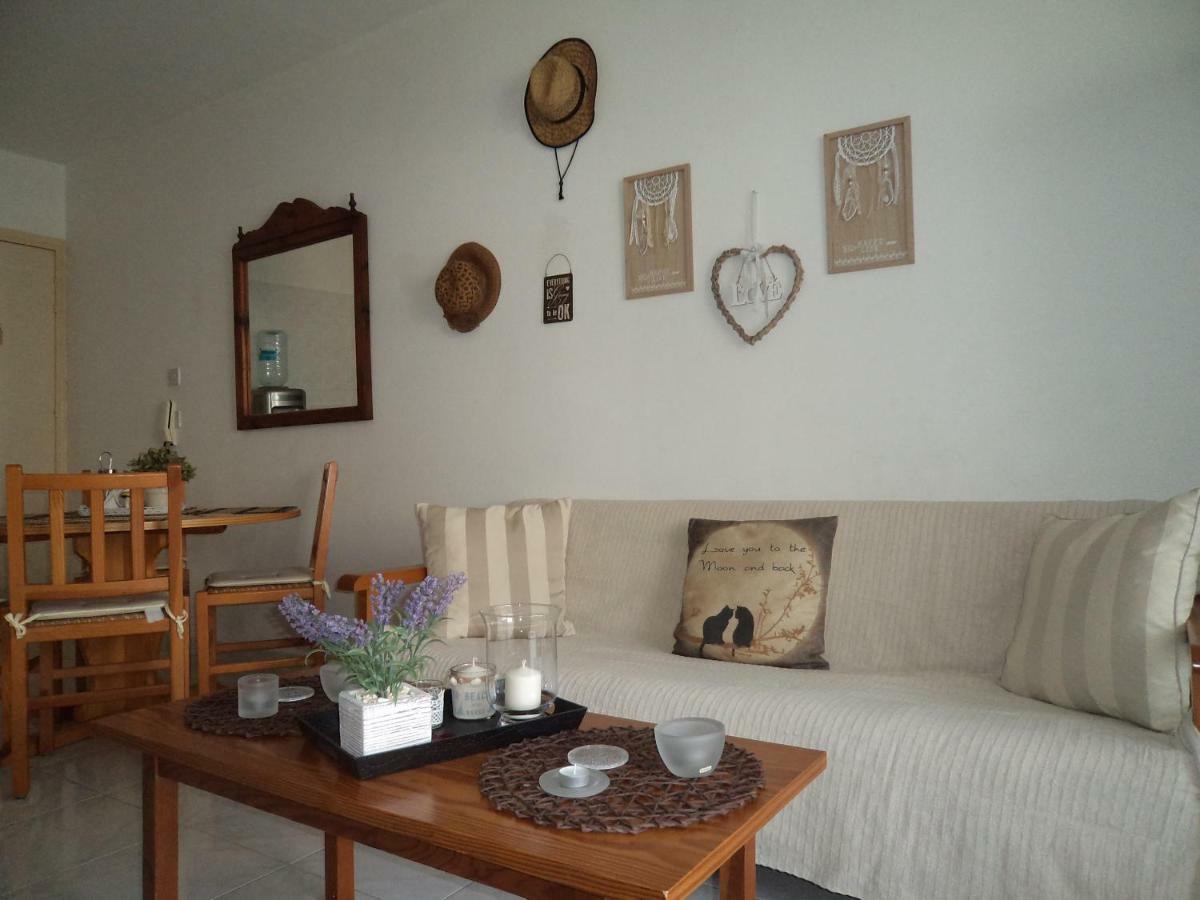 Hôtel Welcome House à Larnaca Extérieur photo